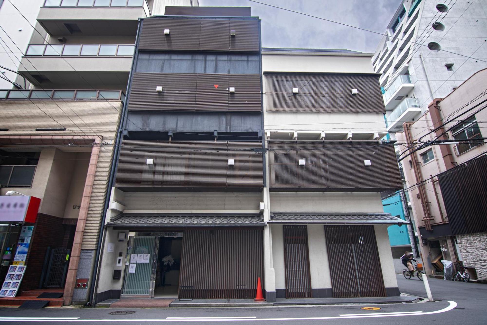 Wonz Hotel Self-Check-In Osaka Exterior photo
