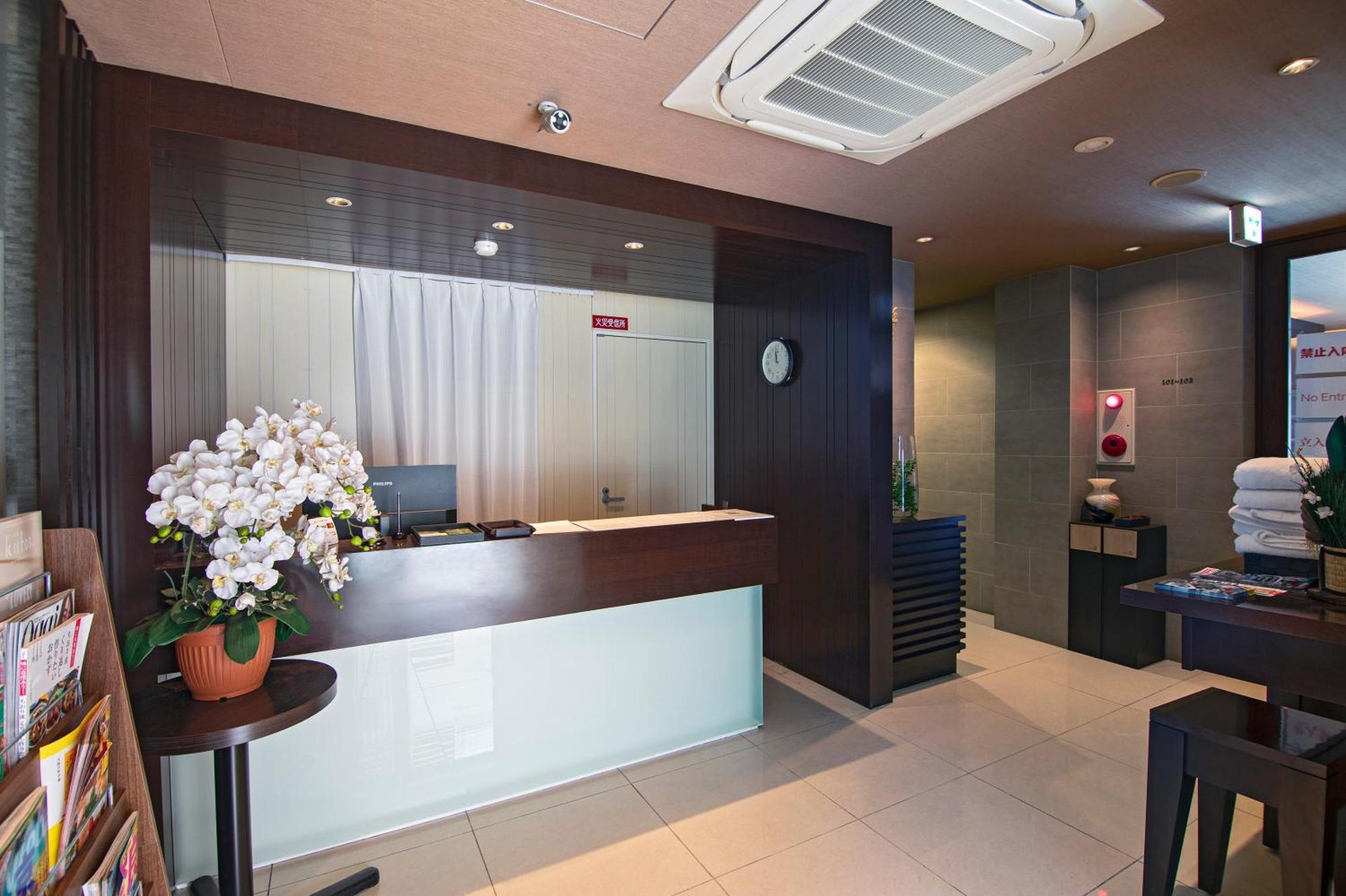 Wonz Hotel Self-Check-In Osaka Exterior photo